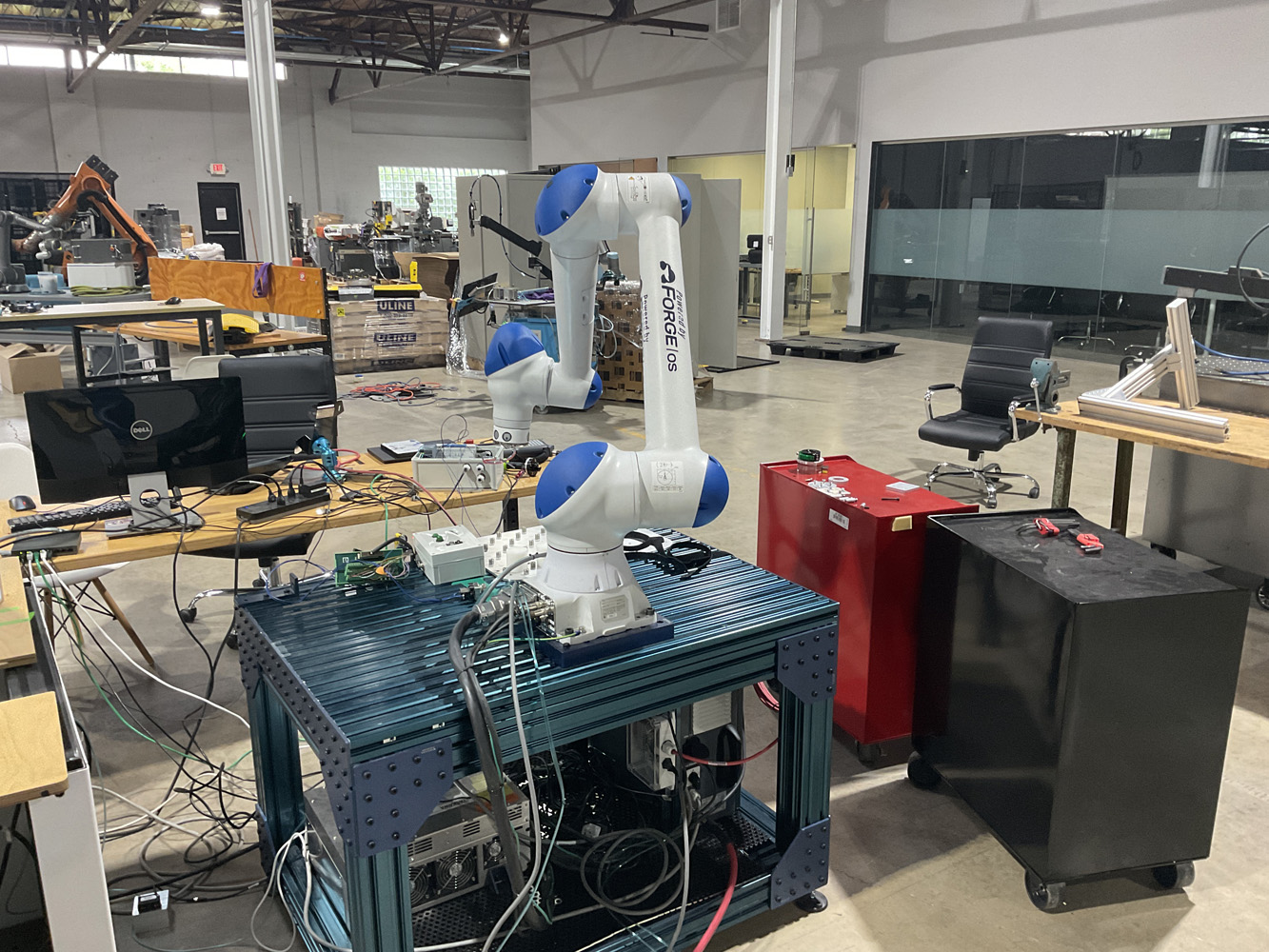 ROBOT魂<SIDE AC>Arye&Walter Robot Spirits -SIDE AC- IB-C03: HAL 826 / Handler Walter Figure