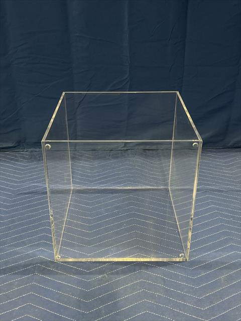 auction-images-img-779-1778633596210.png
